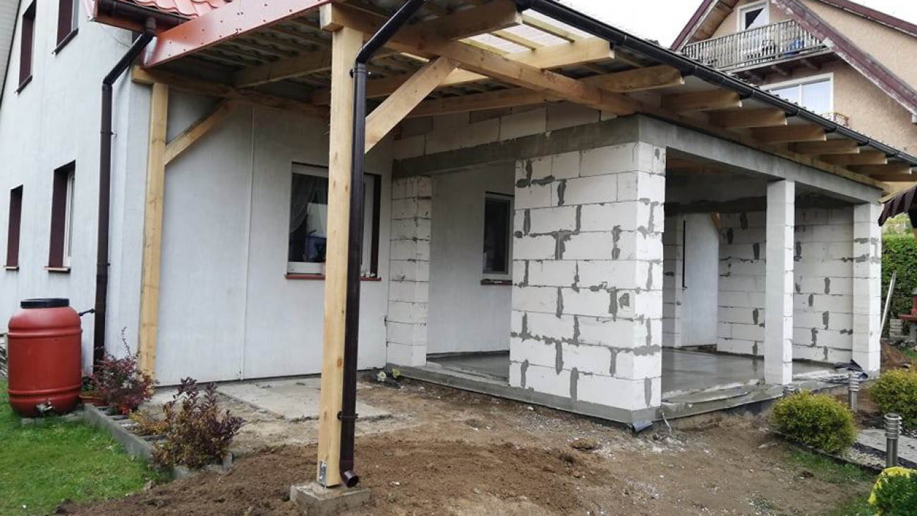 Budowa zabudowanego tarasu Dywity