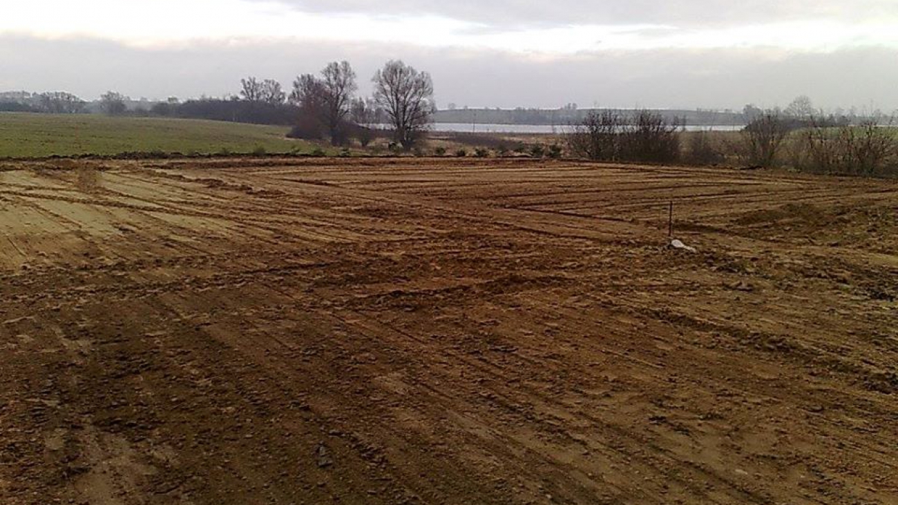 Niwelacja terenu Wielochowo