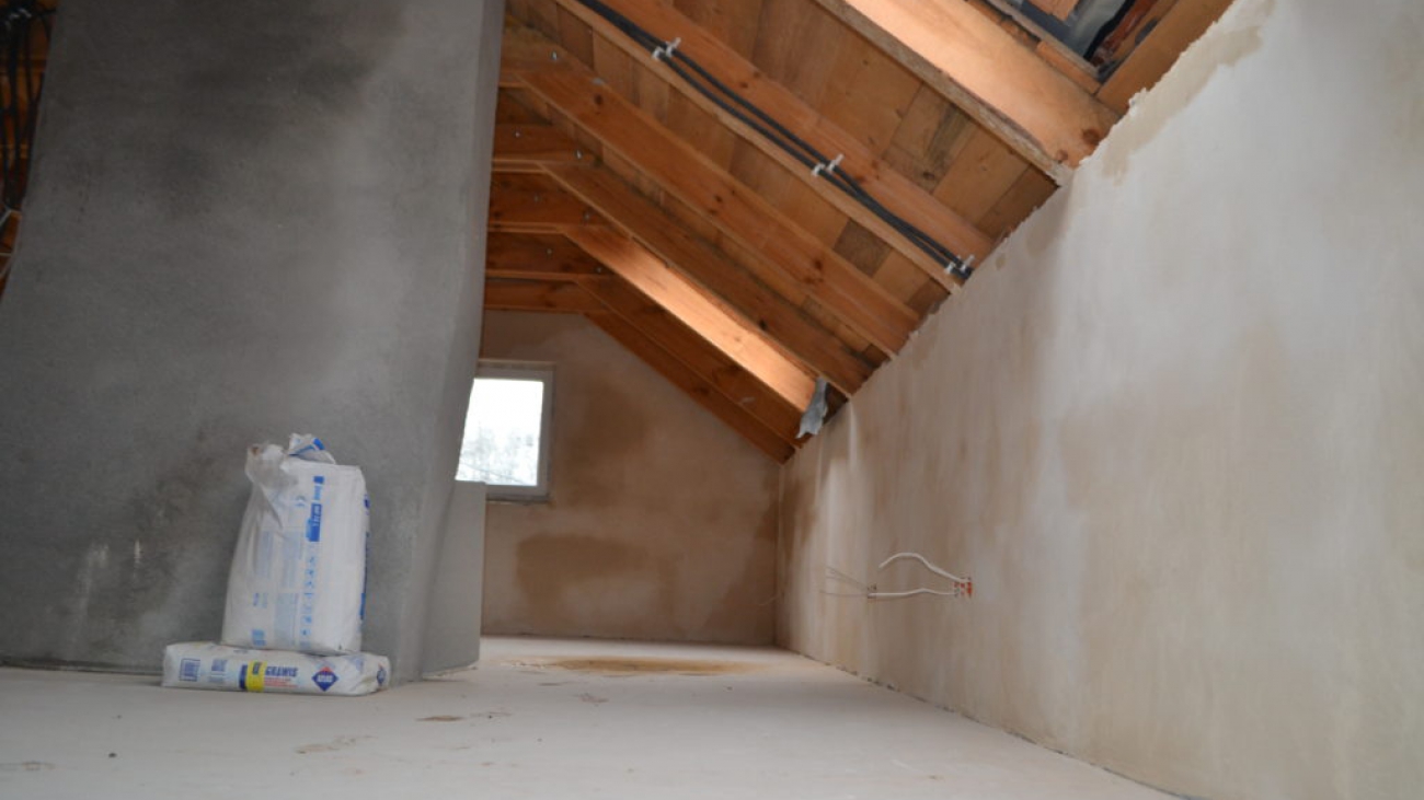 Remont poddasza w domu jednorodzinnym Wielochowo Firma Budowlana GreenBud