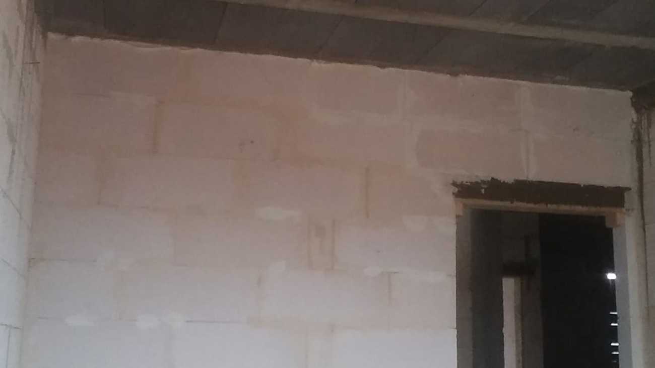 Wymurowanie ścian działowych w domu jednorodzinnym Firma Budowlana GreenBud