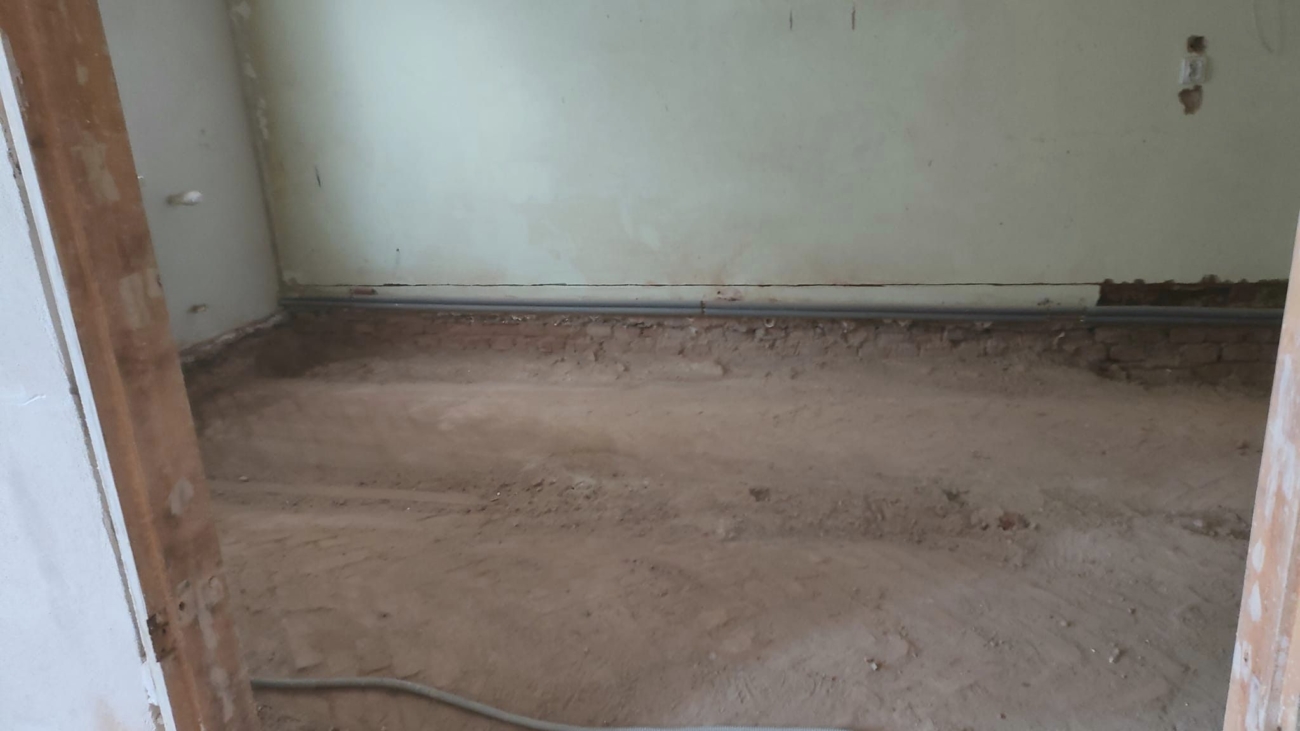 Oczyszczenie starych sklepień łukowych z ciężkiej polepy 1